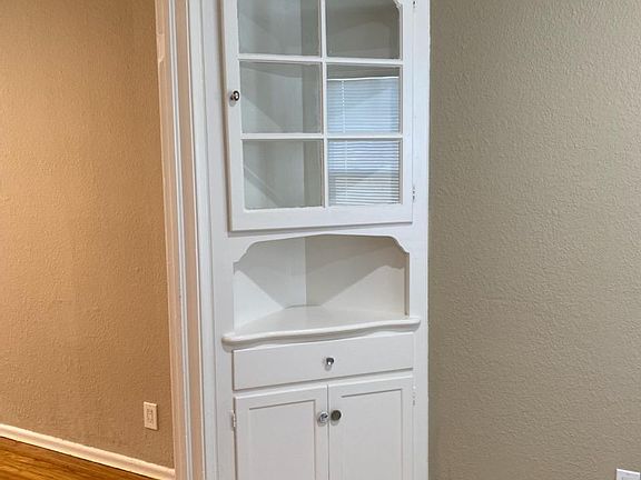 Built in cabinet in kitchen area