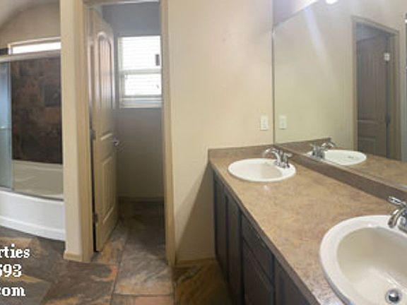 4th image of 4725 Rimrock Dr