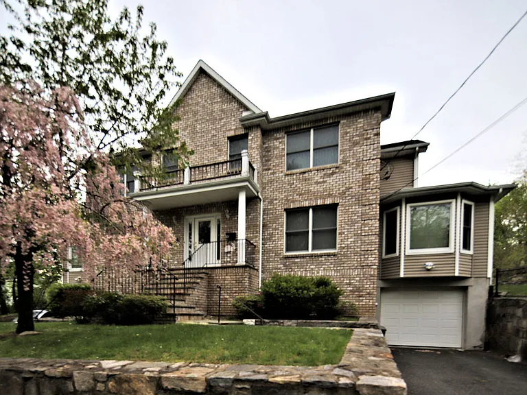 Young Pl — Photo 15