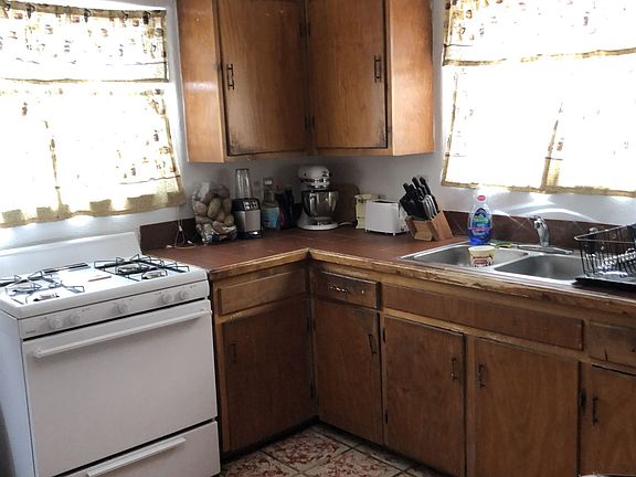 3rd image of 932 Calle Carmilita