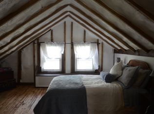 13 Canal St, Pine Grove, PA 17963