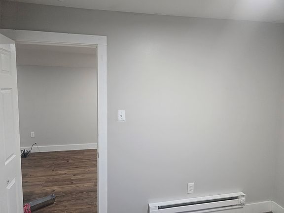 2nd image of 3259 W 48th St #D