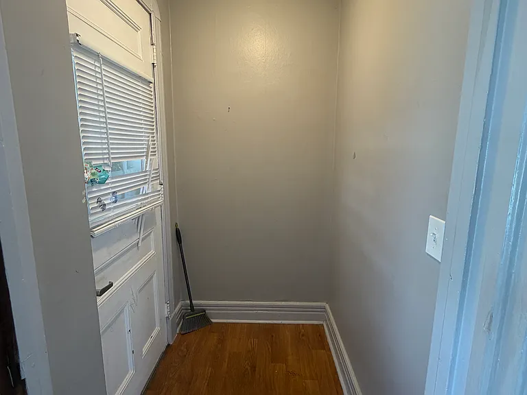 953 Wendell Ave #1 — Photo 9
