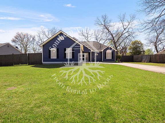 2nd image of 102 Duxbury Ct