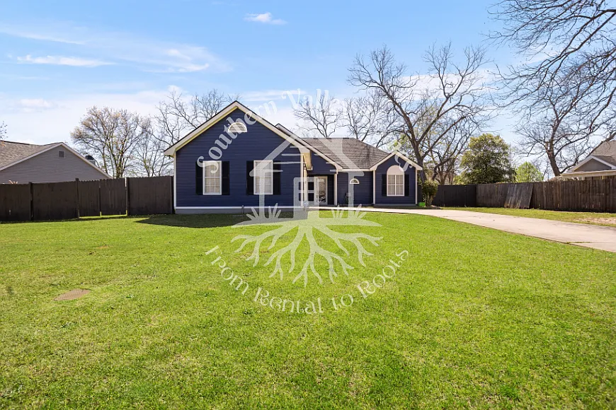 Building Photo - 102 Duxbury Ct