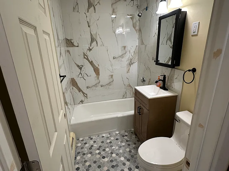 18 Glencoe St #29 — Photo 4