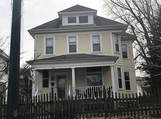 507 W Washington St, Champaign, IL 61820