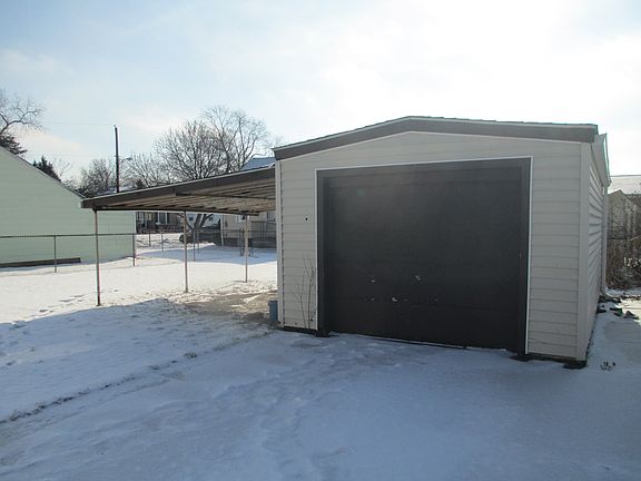 4th image of 718 E Archwood Ave