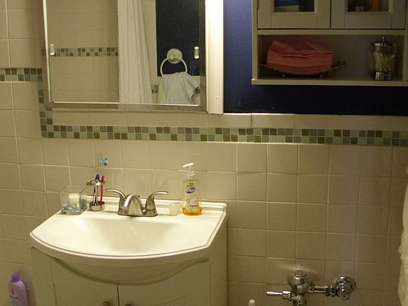 2nd image of 15131 88th St APT 5C