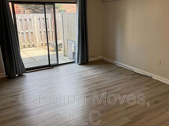 2nd image of 2530 E North St #15