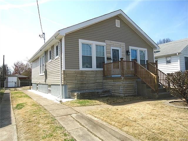 1st image of 3716 Viking Ave