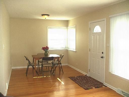 Cozy Dining Room