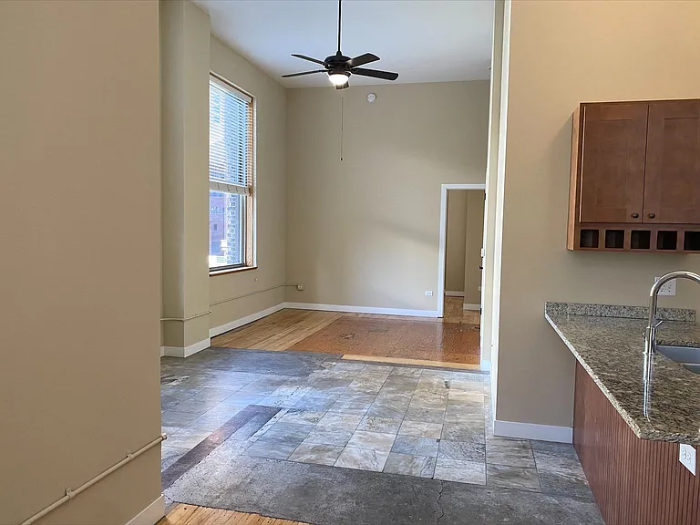 Pioneer Endicott — Photo 192