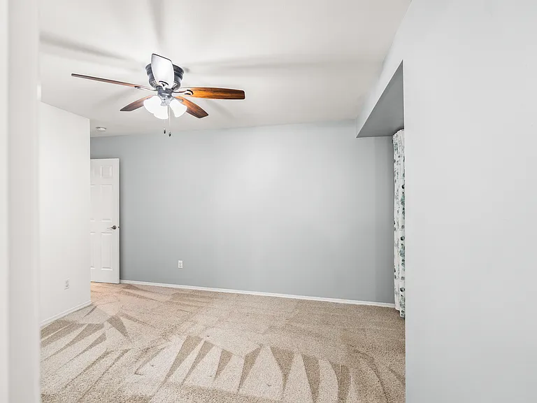 19306 75th St E #D1 — Photo 17