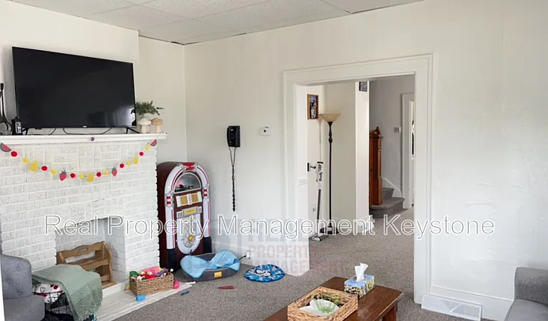 108-110 Rankin St #108 — Photo 4