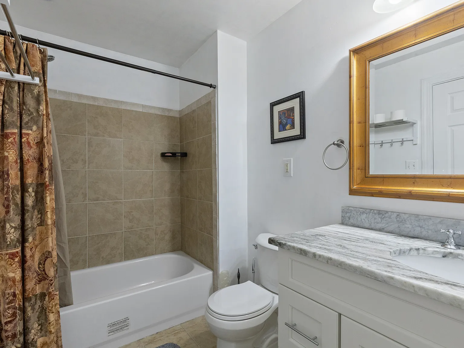 1 bed, 800 sqft, $1,465 — Photo 1