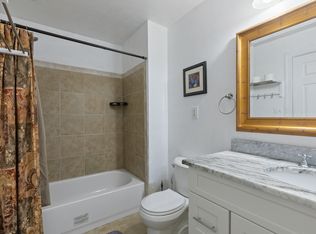 42657 Cochrans Lock Dr #1, Ashburn, VA 20148
