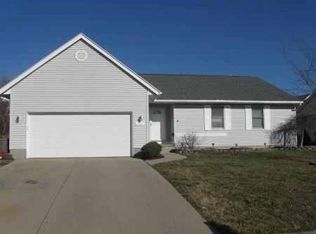 720 W Aberdeen Dr, Trenton, OH