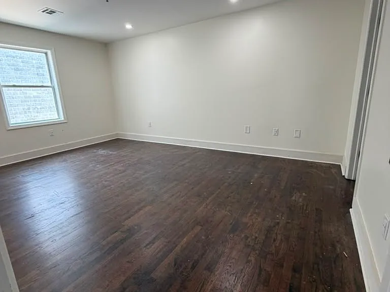 427-429 Martin Luther King Dr #3 — Photo 4