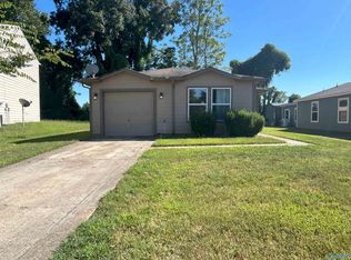 236 Whitestone Dr NE, Huntsville, AL 35810