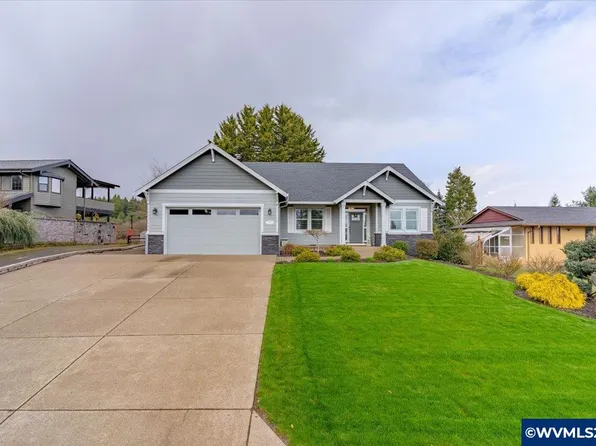 1780 SW Woodridge Ct, Dallas, OR 97338