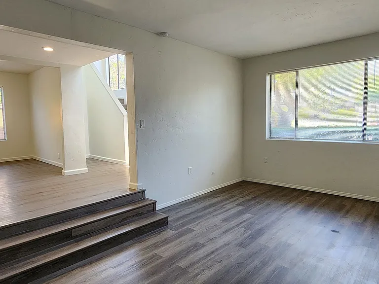 664 I Ave — Photo 4
