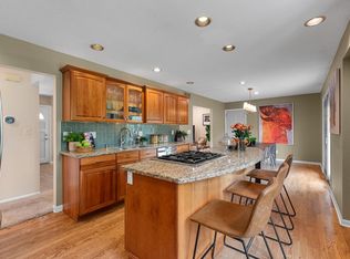 2480 Lionel Ct, Brookfield, WI 53045