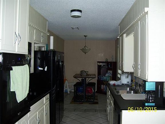 5th image of 1216 Winchester Way