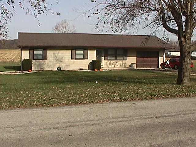 1st image of 776 W County Road 300 N