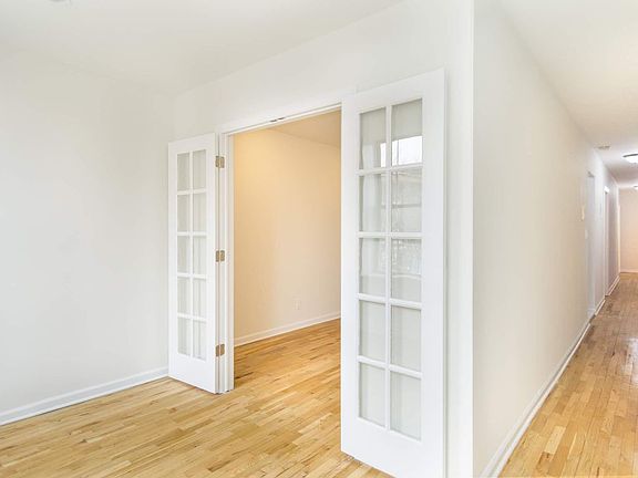 3rd image of 1812 Amsterdam Ave APT 2B