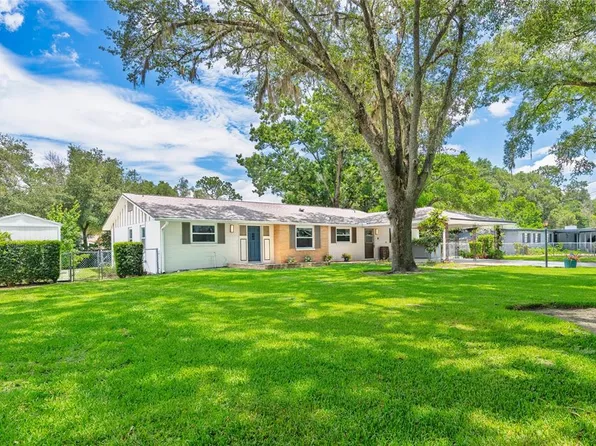 405 Oakhurst St, Altamonte Springs, FL 32701