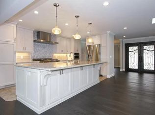 2736 Arnoldson Ave, San Diego, CA 92122