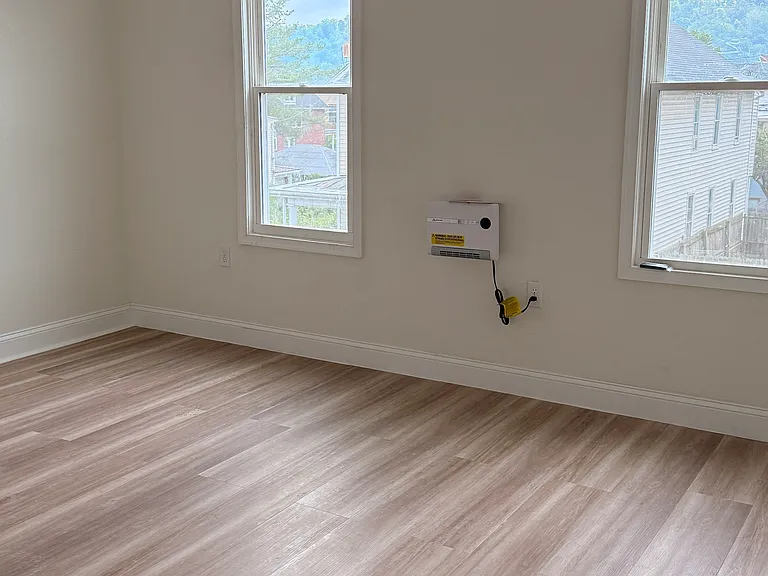 102 Arch St #102 — Photo 8