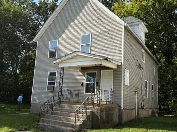 212 Albert Ave #B, Rockford, IL 61101