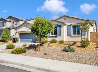 12576 Wycliff Ln, Victorville, CA 92392