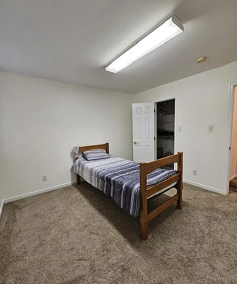 1300 Lomond Dr — Photo 13