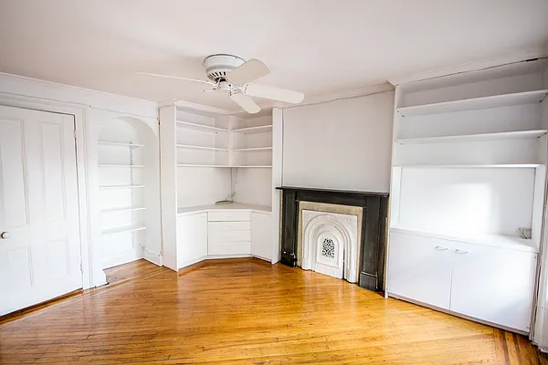Rented by Twyford Real Estate | media 28