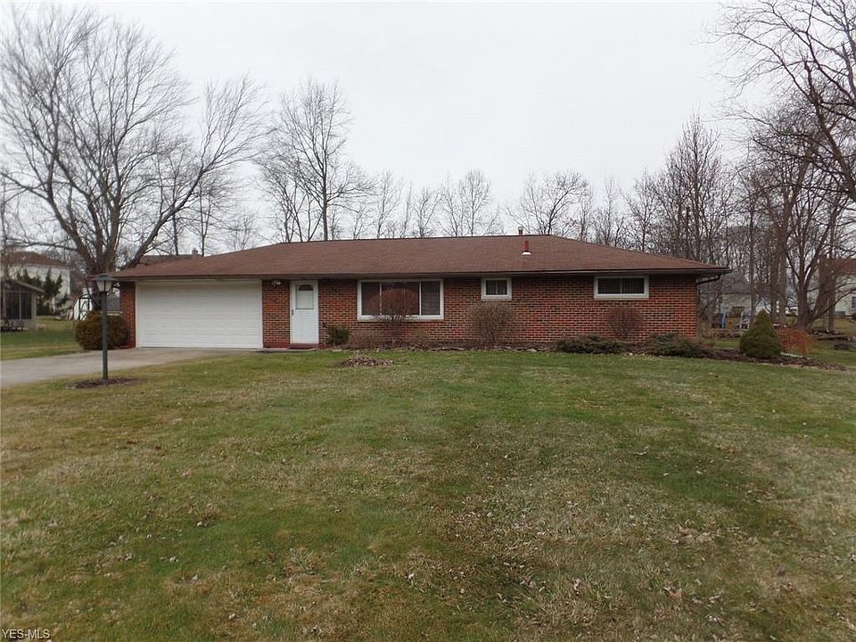 1st image of 1329 Laurel Dr