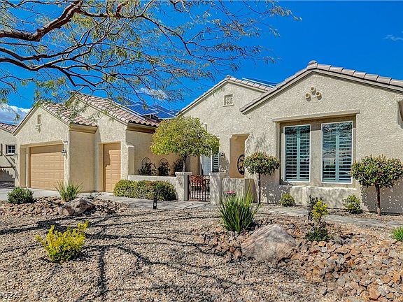 3rd image of 2990 Marble Cliff Ct