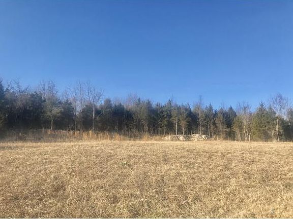 4th image of 122 Lake Harbor Dr