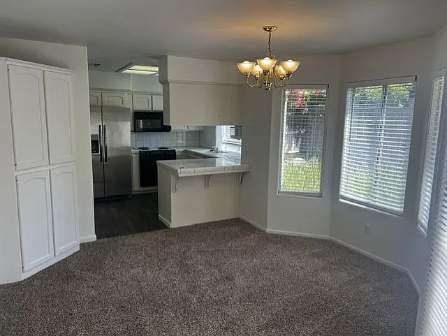 3 bed, 1338 sqft, $2,095 — Photo 4