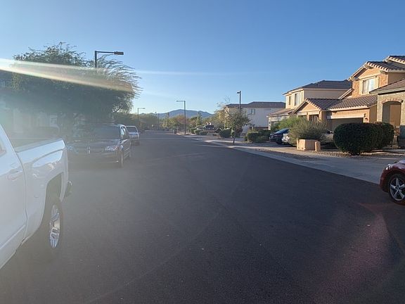 5th image of 17576 W Banff Ln