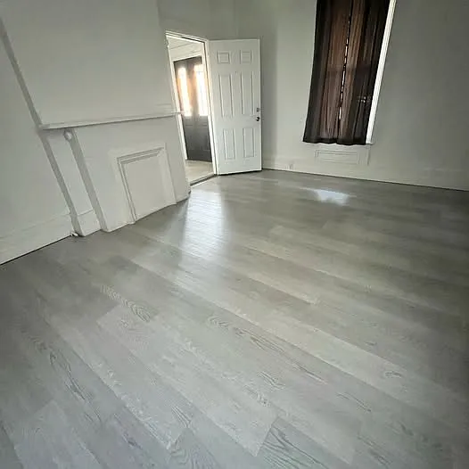 205 S Grove St #4 — Photo 2
