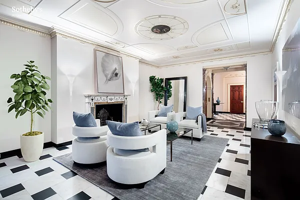 Sold by Sotheby's International Realty | media 36