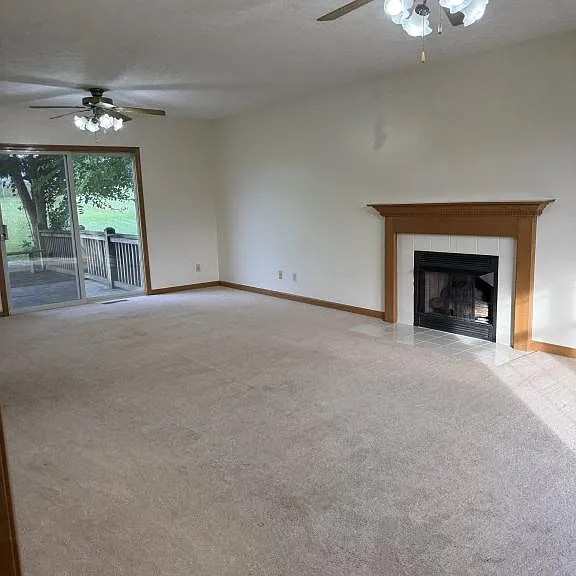 225 Schlaefer Way — Photo 2