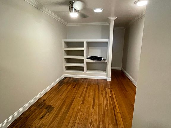 3rd image of 2473 Market St APT 5