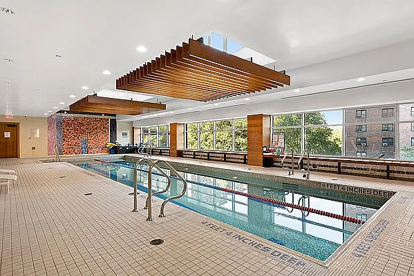 Rented by Compass | media 14