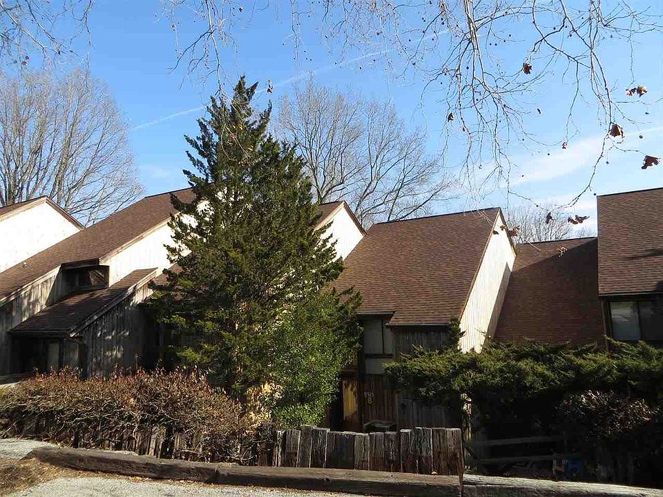 1st image of 9311 S Pointe Lasalles Dr