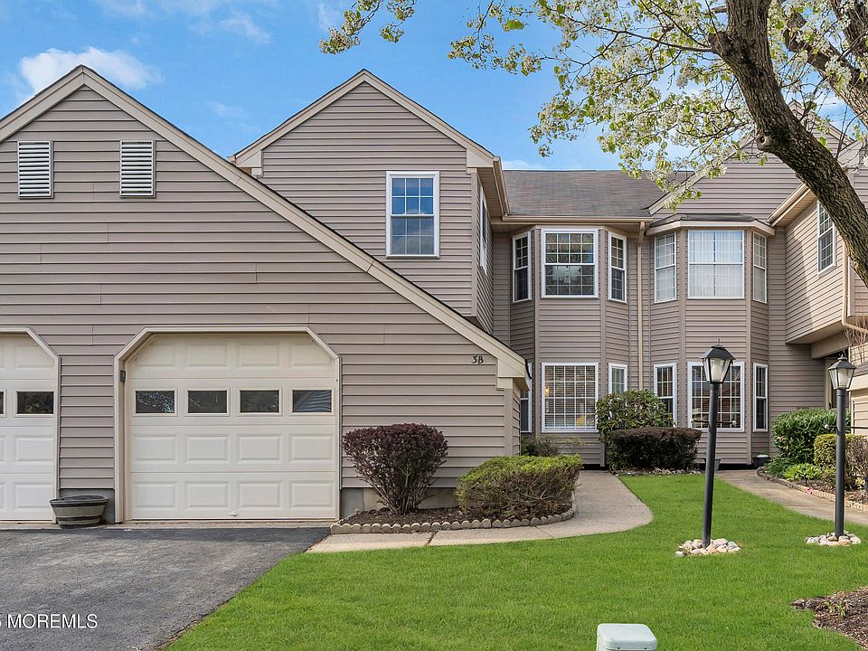 1st image of 3 Wexford Drive #3B
