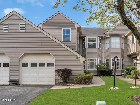3 Wexford Drive #3B, Monroe, NJ 08831